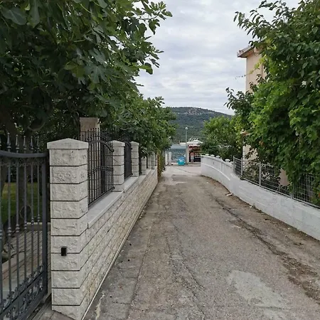 Saric Vrsine