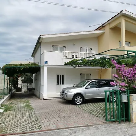 Saric Vrsine